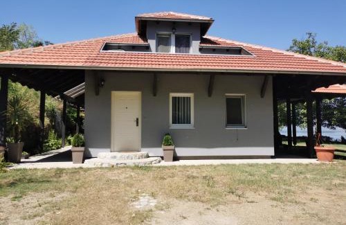 Golubac House | Kuca za odmor-Zelena Oaza