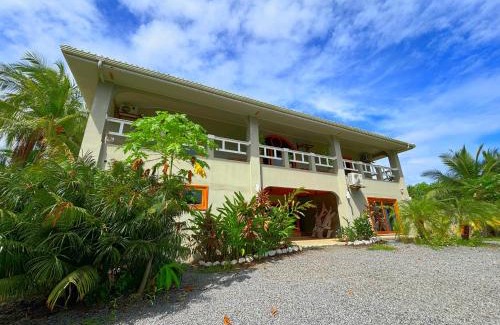 El Jobo House | Kudos Boutique Hotel