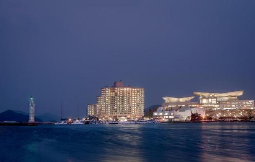 Suryuk Resort | Kumho Tongyeong Marina Resort