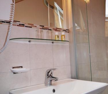 Bad Kohlgrub House | Kurbad und Landhaus Siass