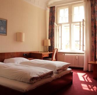 West Berlin Centre Hotel | Kurfürst am Kurfürstendamm