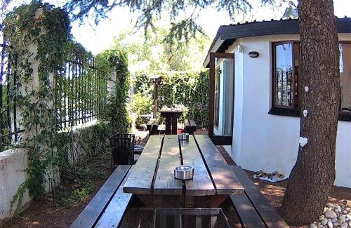 Ga-Segonyana House | Kuru-Kuru Guesthouse