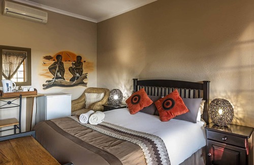 Ga-Segonyana Hotel | Kuruman Hotel