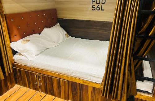 Dwaraka Nagar Hotel | Kushi's Nap N Go Dormitory