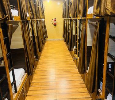 Dwaraka Nagar Hotel | Kushi's Nap N Go Dormitory