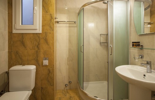 Plitra Hotel | Kyniska Hotel