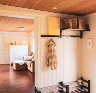 Hagfors Municipality Ski Chalet | Långrösta; Ruime blokhut grenzend aan bos