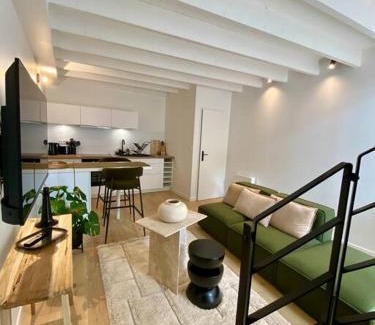 Josselin House | L'Écrin Végétal