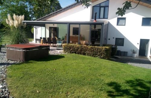 Spa House | L'écurie gîte chambre