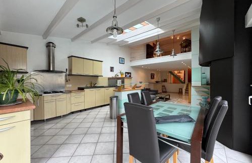 Nantes Villa | L'églantine - Piscine, Spa, Wifi, Parking