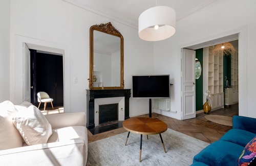 Saint Nicolas - Charles III - Ville vieille - Trois Maisons - Leopold Apartment | L'élégant de Stanislas - T3 lumineux à Nancy