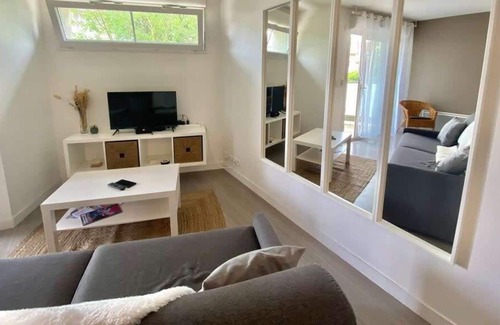 Poitiers Apartment | L'Abbé: bright cocoon 5 min from the center