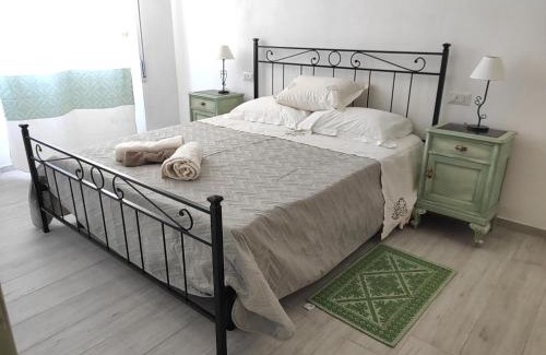 La Maddalena Bed & Breakfast | L'Ajaccio B&B