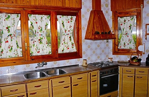 Banaston House | L'arome de Ainsa