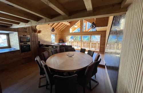 Valloire Apartment | L'Ascension - Appartement de standing avec vue "Les Aiguilles"