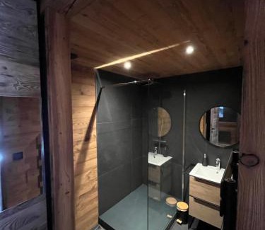 Valloire Apartment | L'Ascension - Appartement de standing avec vue "Les Aiguilles"