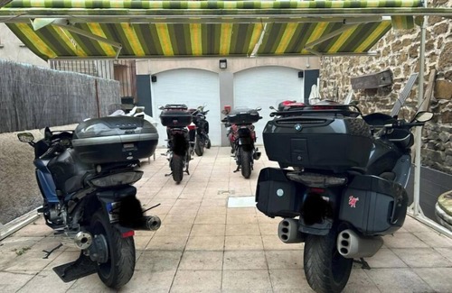 Langeac House | L'Avenue ACCOMMODATION