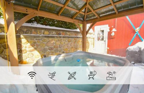 Saint Donat House | L'eau douce - Lumière naturelle en bord de lac