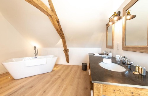 Sermiers Bed & Breakfast | L' Ecrin des vignes