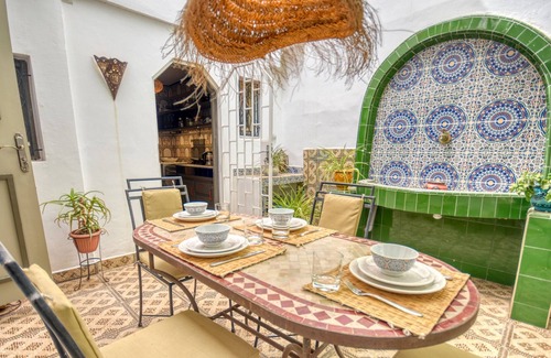 Cite Charaf Apartment | L' Ecrin *** - Maison 4 Px - Terrasse - Wifi