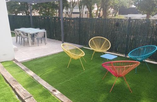 Thuir Villa | L'Eden des Aspres Villa T4 neuve plain pied avec Jardin plein sud, terrasse, BBQ & Wifi