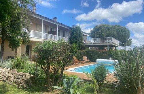 Cadillac House | L entre cœur des deux mers