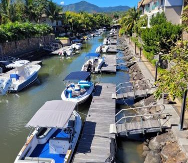 Black River Apartment | L'Estuaire Seafront Apartment Black River