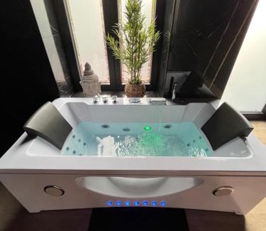 Honnay Villa | L'heure de la détente Spa privatif