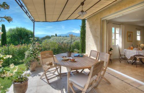 Saint-Paul-de-Vence Villa | L,olivaie Côté Jardin