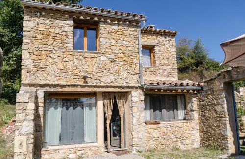 Mollans-sur-Ouveze House | L'Oustaou des Monges