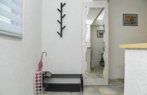 Vozdovac Apartment | L & S BANJICA
