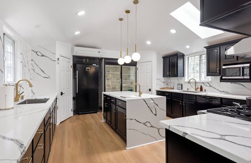 Beverly Hills House | LA 9 Bedroom Modern Home