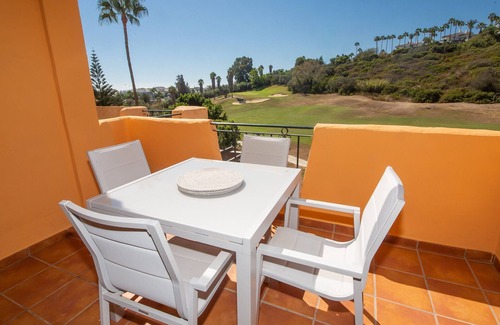 Castillo de Sabinillas Apartment | La Almadraba apartment 125