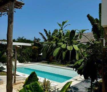 Kiwengwa Bed & Breakfast | La Base Hotel