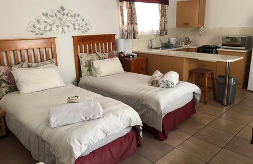 Bela-Bela Bed & Breakfast | La Bella B&B Under the Fig Tree