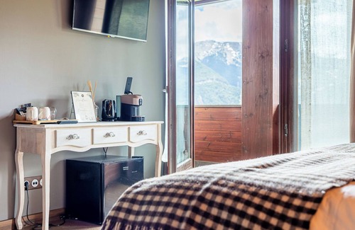 Canillo Bed & Breakfast | La Borda del Pi I Isards I Breakfast Included