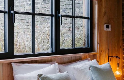 Ciney Bed & Breakfast | La cabane du potager - Ferme de Linciaux