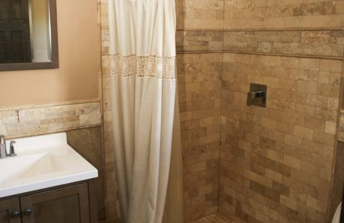 Venetian Road Settlement House | La Casita ,great one bedroom studio