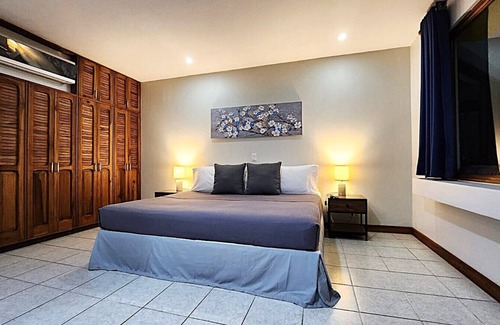 Ciudad Cariari Bed & Breakfast | La Casa de Cariari Al Golf