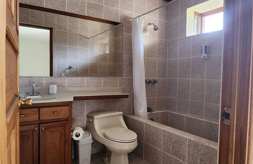 Ciudad Cariari Bed & Breakfast | La Casa de Cariari Al Golf