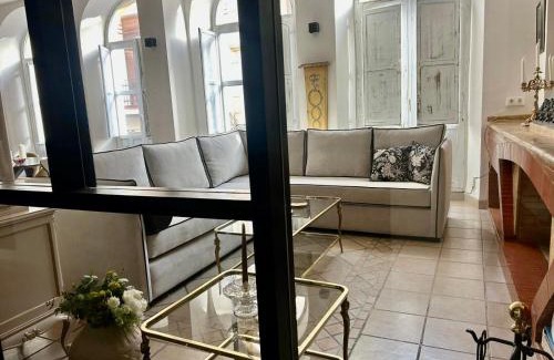 Ciudad Universitaria Villa | La Casa de Claudio Marcelo