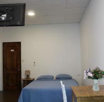 Las Tunas Apartment | La Casa De Eros