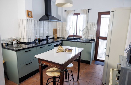 Zahara de la Sierra House | La Casa del Risco Zahara
