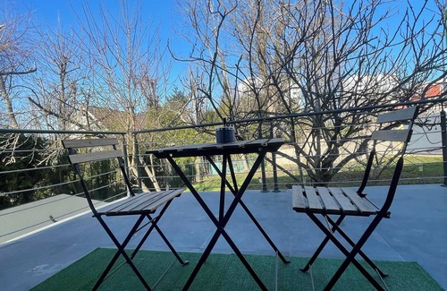 Melun House | La Casa de Lové, Private flat suite with jacuzzi