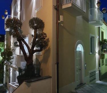 Pizzo Bed & Breakfast | LA CASA DEGLI DEI PIZZO