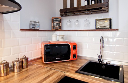 Santa Catalina Condo | La Casa del Conde - Your Urban Chic Apartment in the Heart of the Old Town