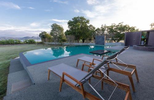 Si Sawat Villa | La Casa del Lago Kanchanaburi