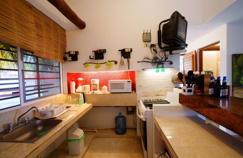 Chelem Villa | La Casa del Xix/with spectacular palapa and mayan pool