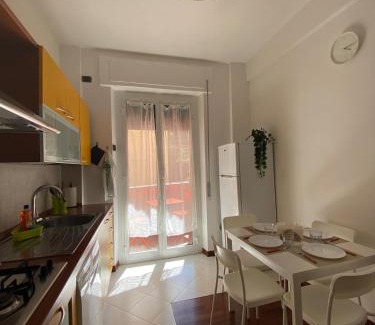 San Teodoro Apartment | La casa di Samu - intero appartamento 2 camere più servizi