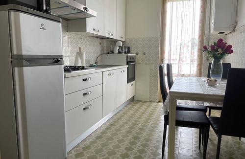 Madonna del Pilone Apartment | La Casa Nel Verde - Two Bedroom Apartment, Sleeps 4